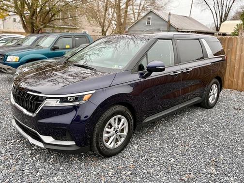 2022 Kia Carnival LXS