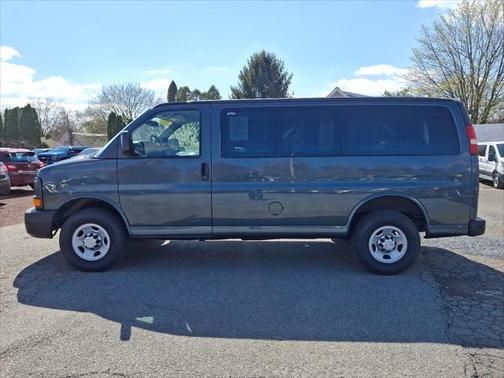 2015 Chevrolet Express 2500 LS