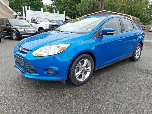 Blue Candy Metallic 2013 Ford Focus SE
