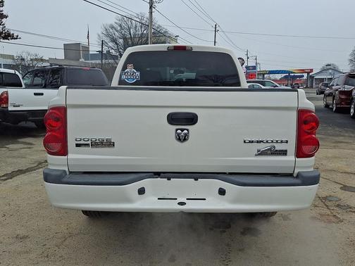 2009 Dodge Dakota ST Crew Cab