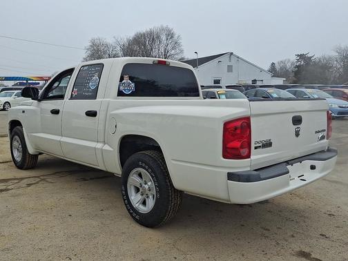 2009 Dodge Dakota ST Crew Cab