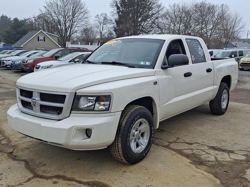 2009 Dodge Dakota ST Crew Cab