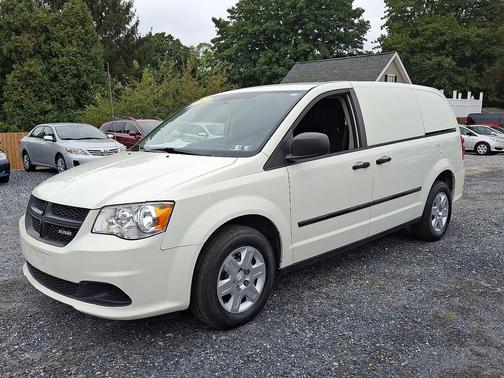 2012 RAM Cargo C/V