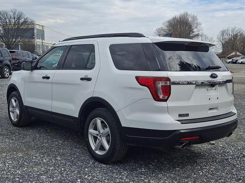 2018 Ford Explorer Base