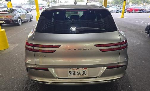 Savile Silver 2023 Genesis Electrified GV70 Advanced AWD