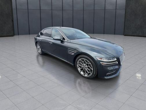 Hallasan Green 2023 Genesis G80 2.5T AWD