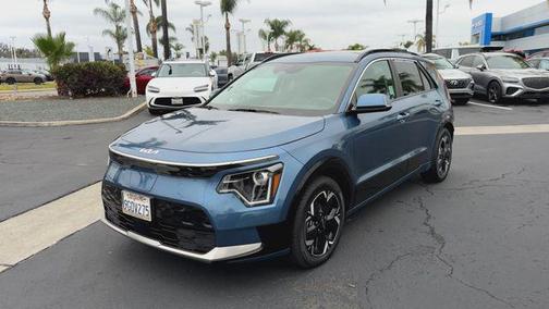 Mineral Blue 2023 Kia Niro EV Wind