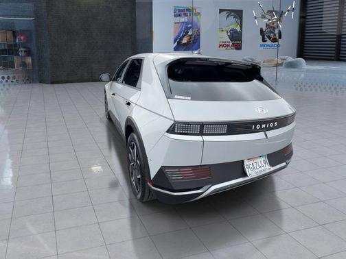 Cyber Gray 2023 Hyundai IONIQ 5 SEL