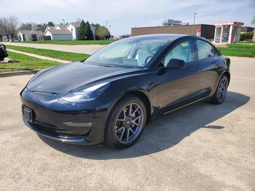 Black 2023 Tesla Model 3 Long Range