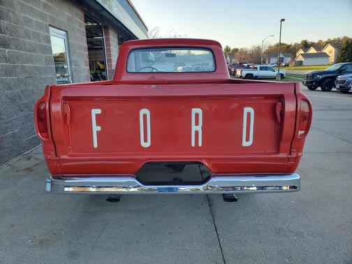 1961 Ford F100 