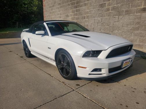 2013 Ford Mustang GT Premium