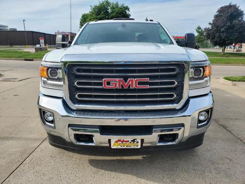 White 2015 GMC Sierra 2500 SLT