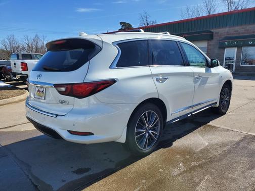 2018 INFINITI QX60 Base
