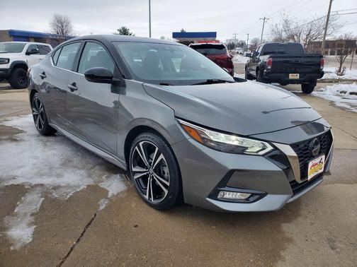 2021 Nissan Sentra SR