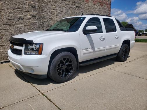 2010 Chevrolet Avalanche 1500 LS