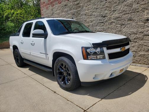 2010 Chevrolet Avalanche 1500 LS