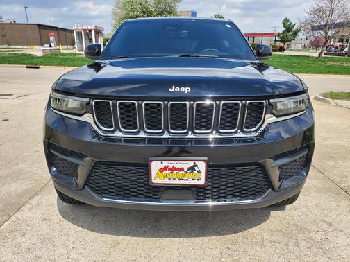 Black 2025 Jeep Grand Cherokee Laredo