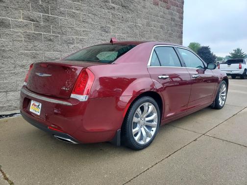 2018 Chrysler 300 Limited