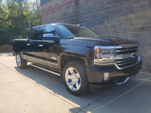 2016 Chevrolet Silverado 1500 High Country