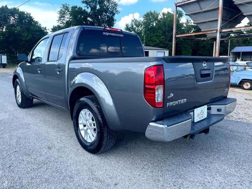 2019 Nissan Frontier SV