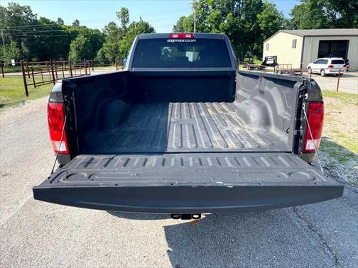 2018 RAM 2500 Tradesman Crew Cab 4x4 8' Box