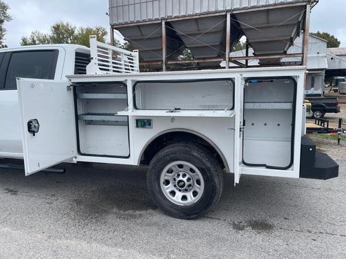 2024 Chevrolet Silverado 3500 WT
