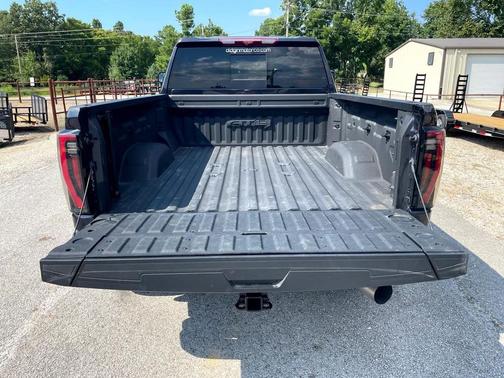 2024 GMC Sierra 2500 AT4