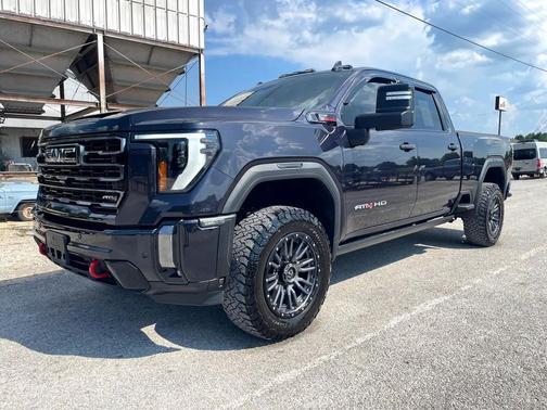 2024 GMC Sierra 2500 AT4