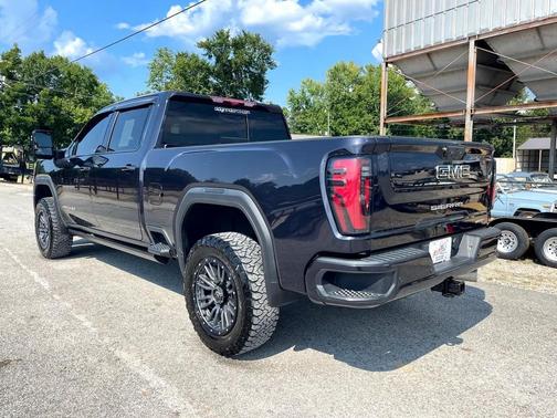 2024 GMC Sierra 2500 AT4