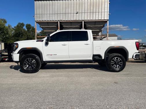 2022 GMC Sierra 2500 AT4