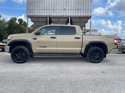 2019 Toyota Tundra SR5