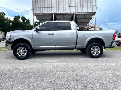 2021 RAM 2500 Laramie Crew Cab 4x4 6'4' Box