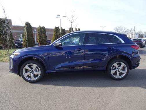 2025 Audi Q5 Premium Plus