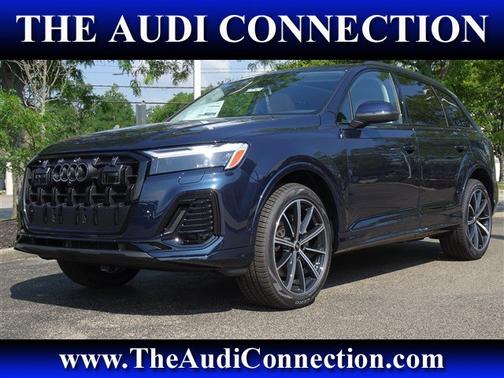 2026 Audi Q7 Premium Plus