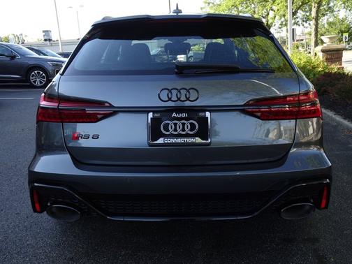 2026 Audi RS 6 Avant performance