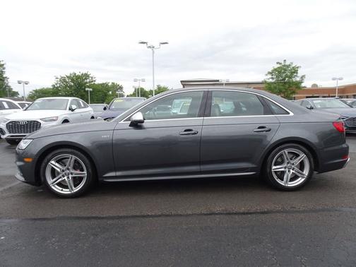 Daytona Gray Pearl Effect 2018 Audi S4 3.0 Premium Plus