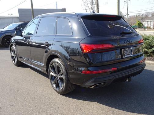 2025 Audi Q7 Prestige