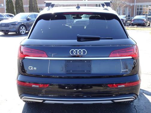 2023 Audi Q5 Premium