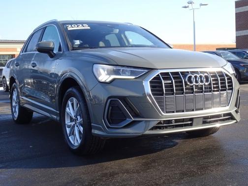 2025 Audi Q3 S line Premium Plus
