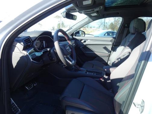 2025 Audi Q3 S line Premium Plus