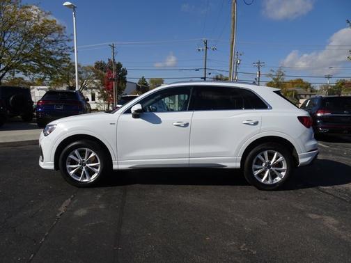 2025 Audi Q3 S line Premium