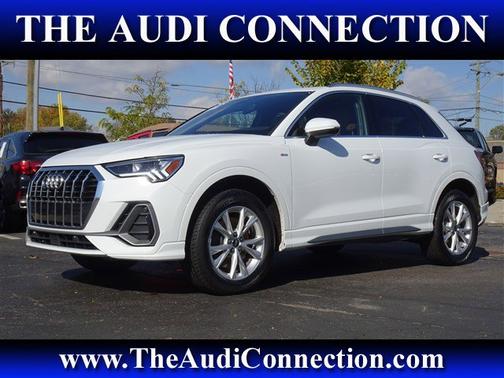 2025 Audi Q3 S line Premium