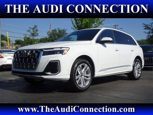 2025 Audi Q7 Premium