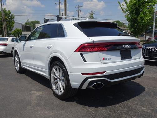 2024 Audi RS Q8 4DR QTRO 4.0 TFSI