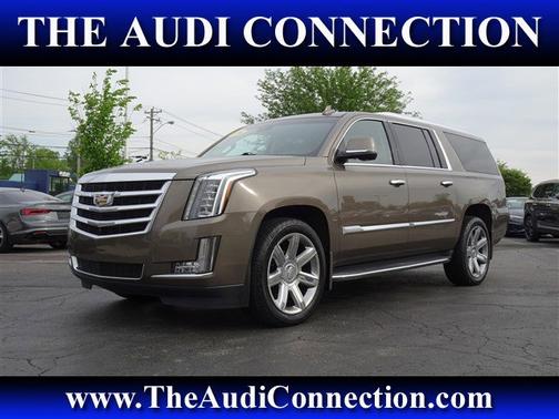 2016 Cadillac Escalade ESV Luxury Collection