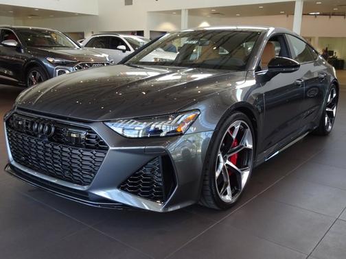 2025 Audi RS 7 performance