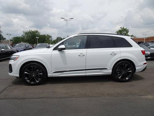 2025 Audi Q7 Prestige