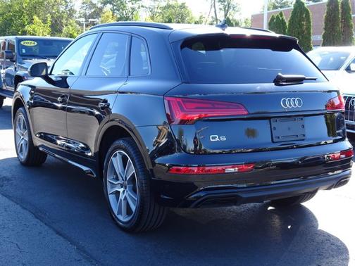 2025 Audi Q5 S line Premium