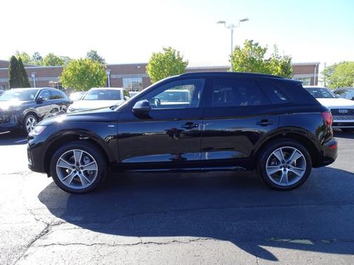 2025 Audi Q5 S line Premium