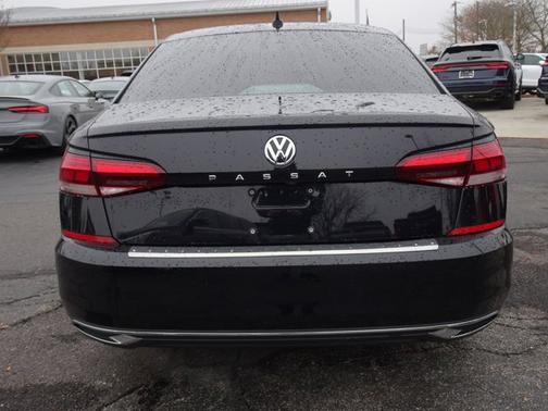 2022 Volkswagen Passat 2.0T SE